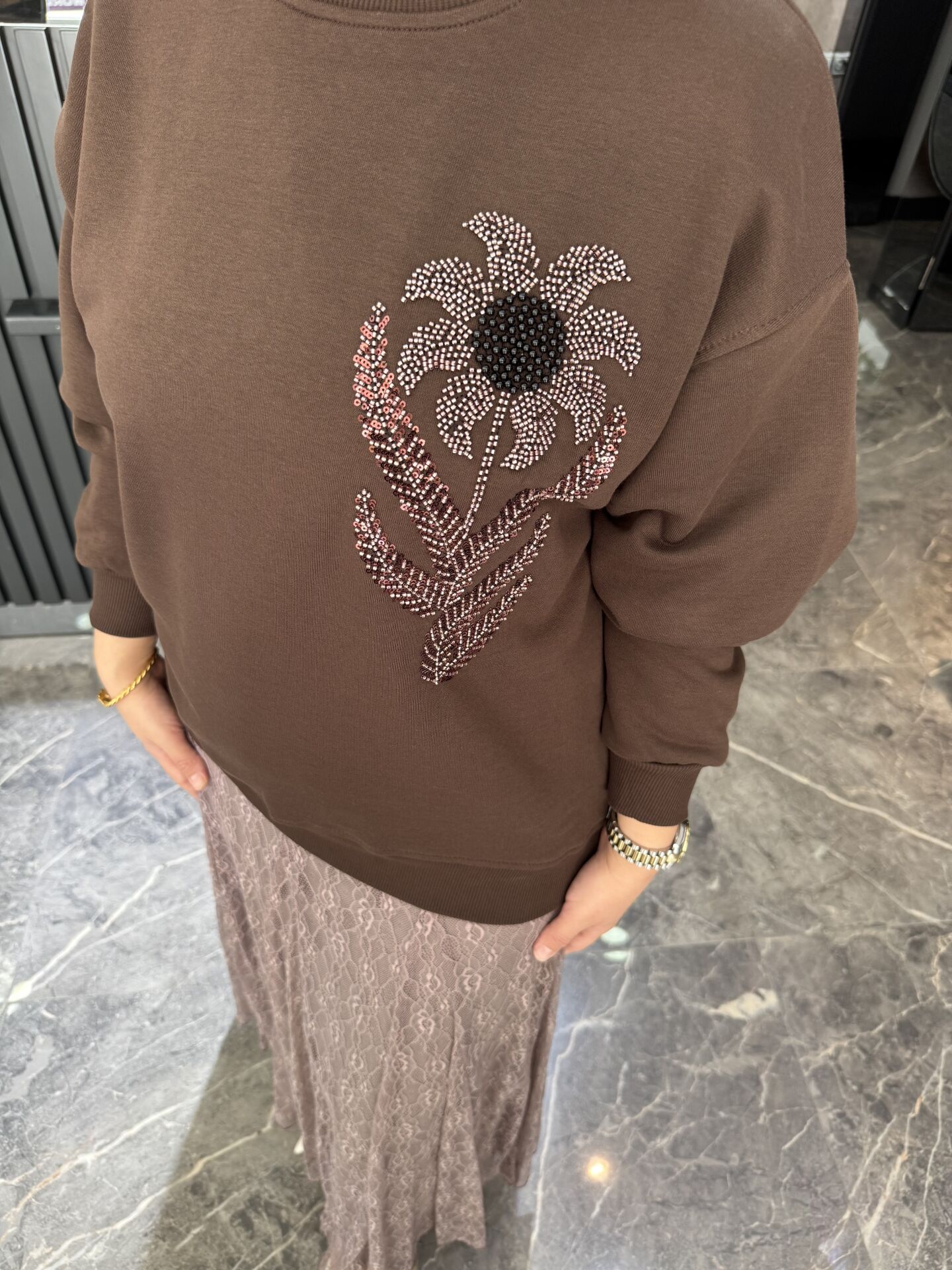 İPEKYOL İŞLEMELİ SWEAT