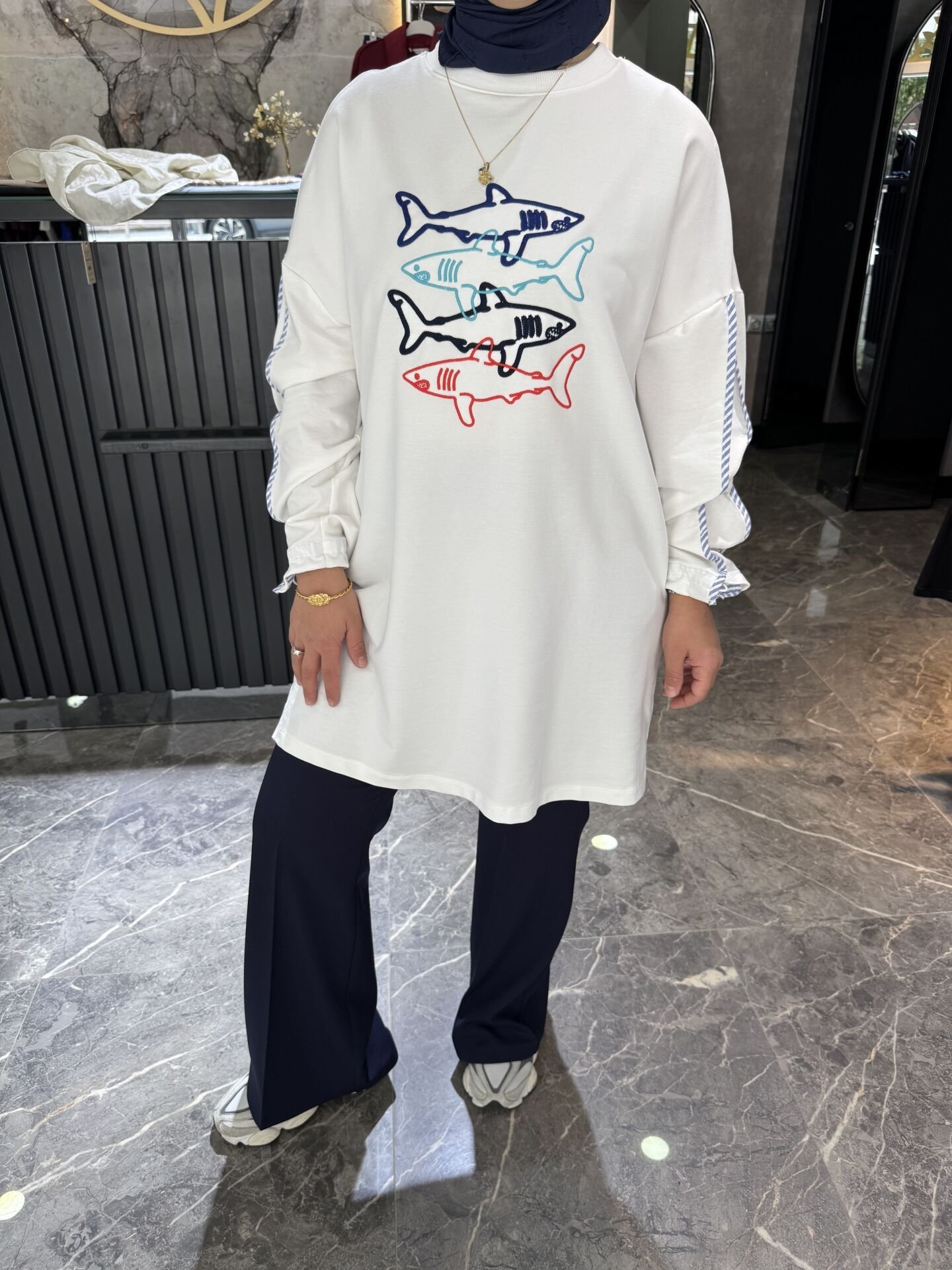 BALIK DESEN SWEATSHİRT