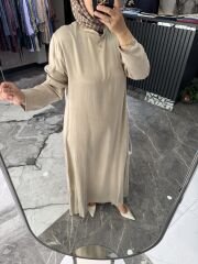 HAKİM YAKA DÜZ İPEK KUPRA ELBİSE