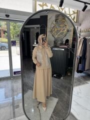 ÖNÜ PAYET KREP ETEKLİ TAKIM