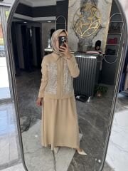 ÖNÜ PAYET KREP ETEKLİ TAKIM