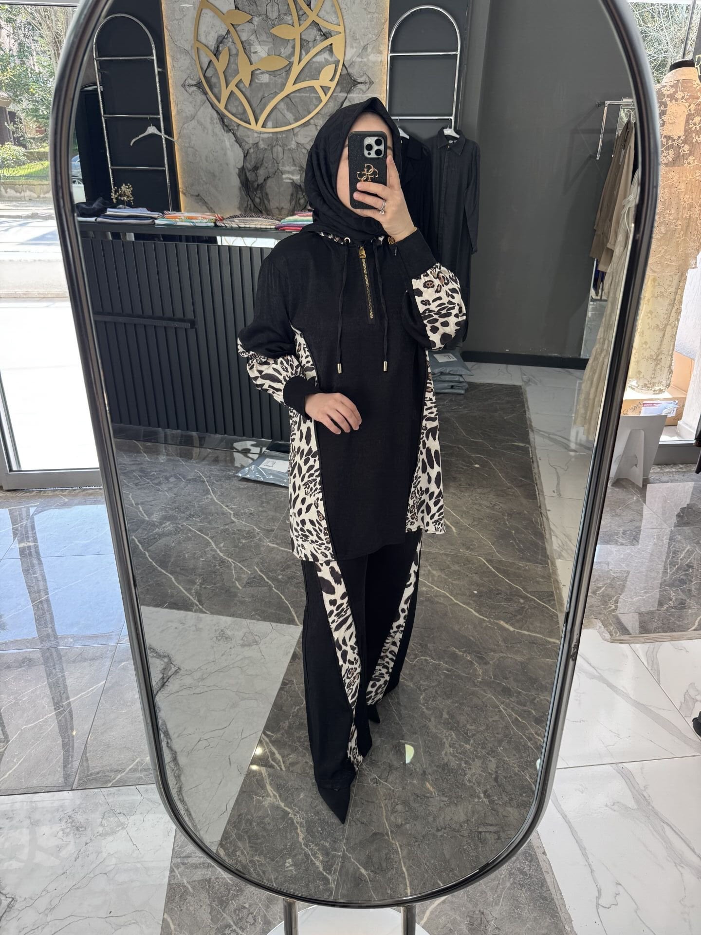 Leopar desen keten İpek Takım