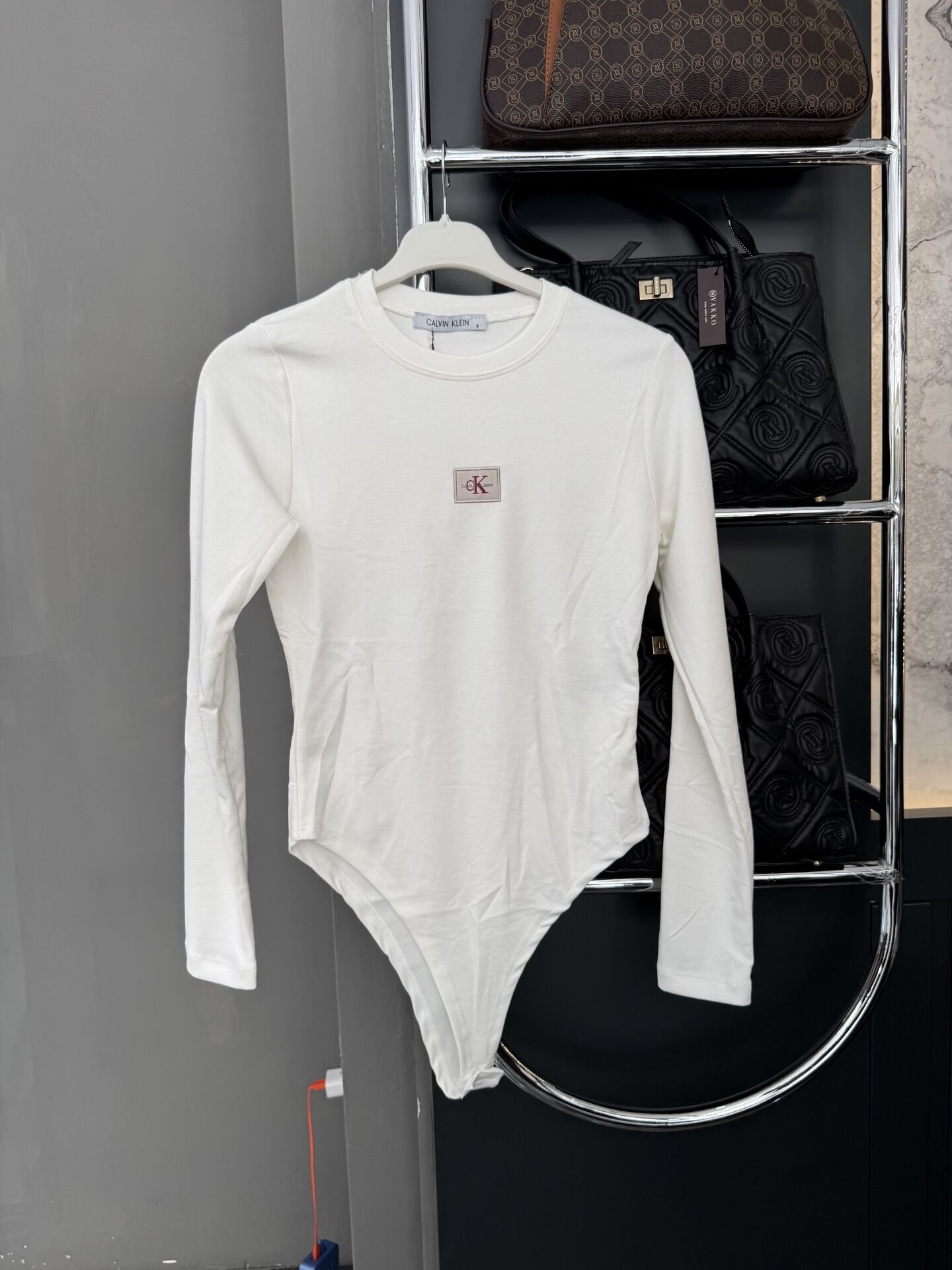 CALVİN KLEİN ZIBIN